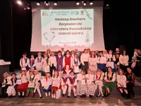 Od gminnych eliminacji do powiatowego finału – zwycięzcy 'Rodnô Mòwa' w Szemudzie.