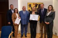 25 tysięcy złotych na odnowę centrum sołectwa Kamień.