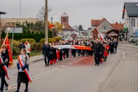 Młodsi i starsi wspólnie świętowali 11 listopada w Szemudzie.