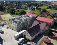 Wielki dzień dla Dobrzewina i Karczemek. Szkoła powiększy się o nowe sale, aulę i bibliotekę. 