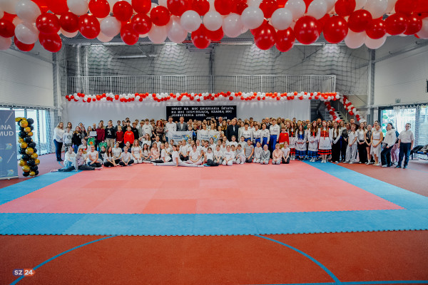 Nowa Hala Olimpia w Szemudzie oficjalnie otwarta.