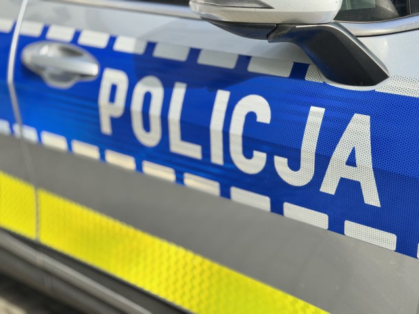 44- latka padła ofiarą oszustów i straciła 38 000 zł w jeden dzień.