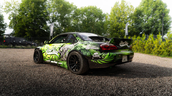 Nowa hala oklejone.com w Dobrzewinie. Wielkie otwarcie z pokazami na żywo.