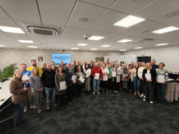 Prawie milion złotych dla naszych organizacji. Podpisanie umów na granty.