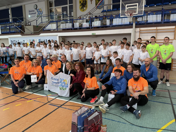 Uczniowie z Szemuda trenowali z Moniką Pyrek.