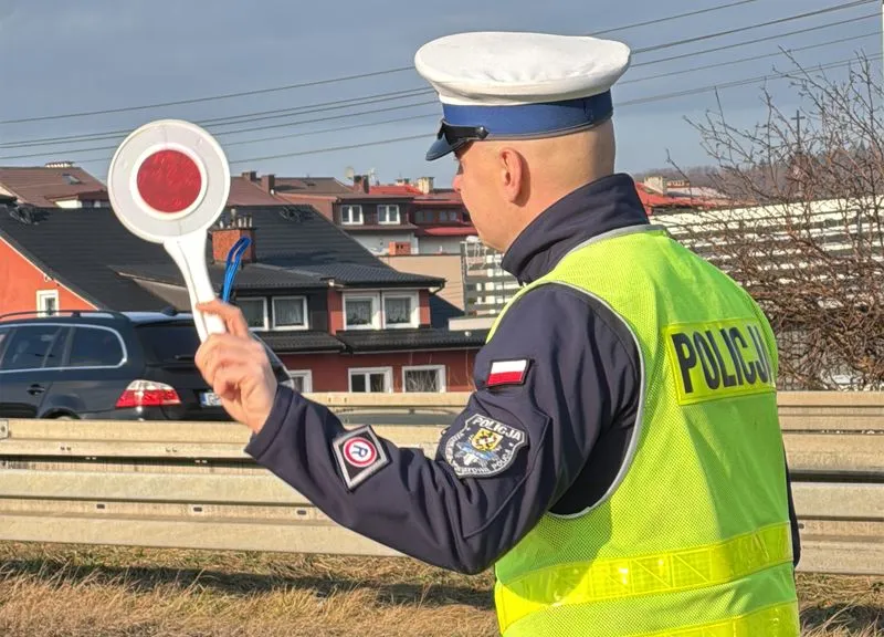 Wejherowo Policjanci kontrole drogowe.jpg
